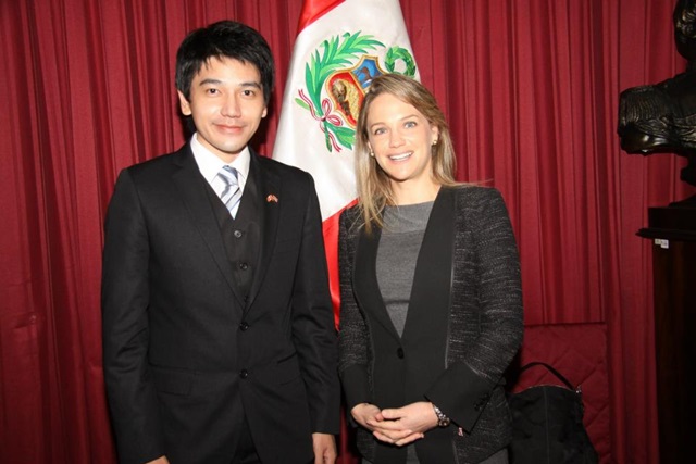 with-president-of-the-peruvian-thai-parliamentarian-friendship-group